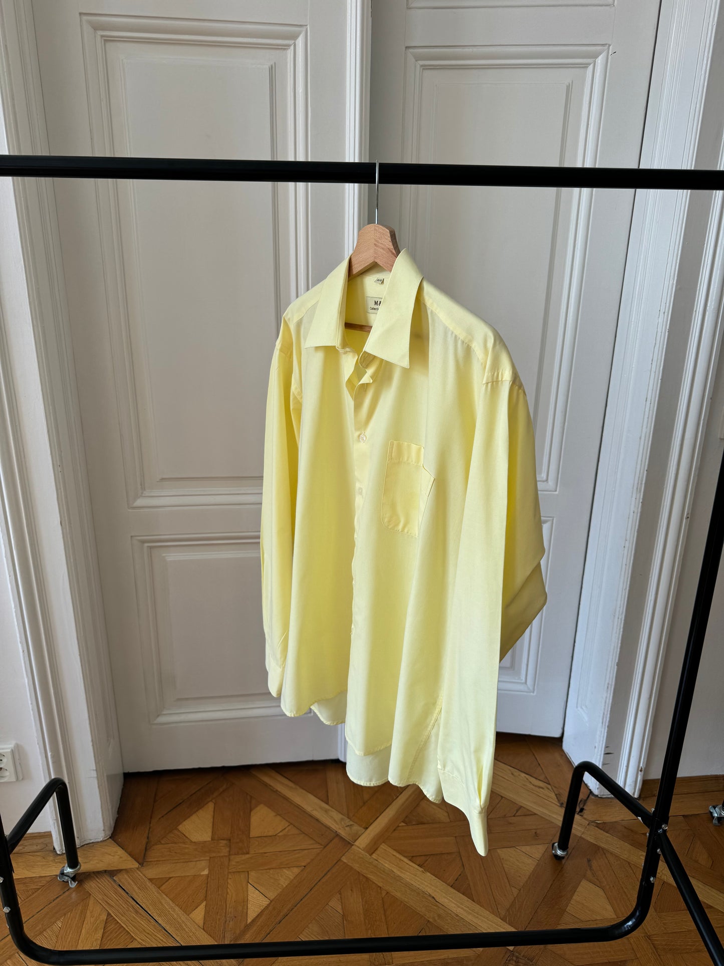 Butter yellow cotton shirt