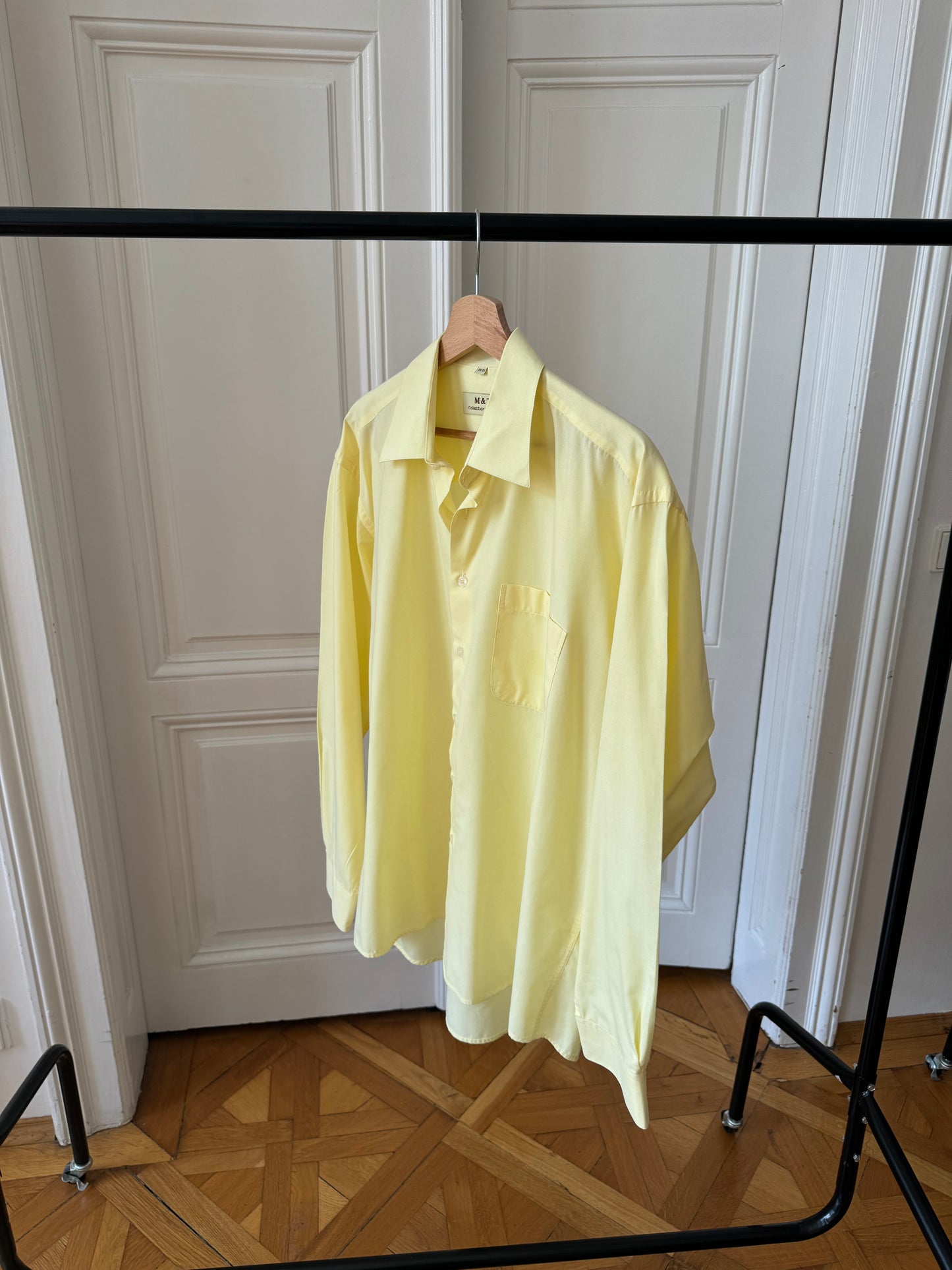 Butter yellow cotton shirt