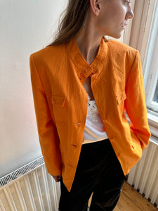 Oranžový lněný kabátek